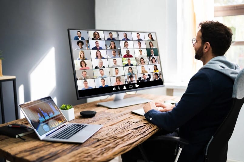 Traductor de reuniones- traducción para webinars- iTranslate