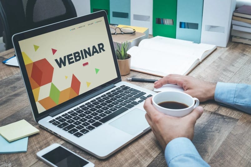 Traductor de reuniones- traducción para webinars- iTranslate